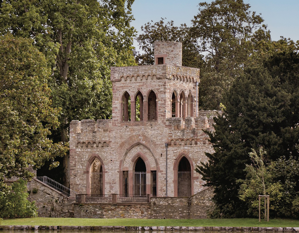 1909 wurde dss Heimatmuseum Biebrich gegründet und in der Mosburg angesiedelt.