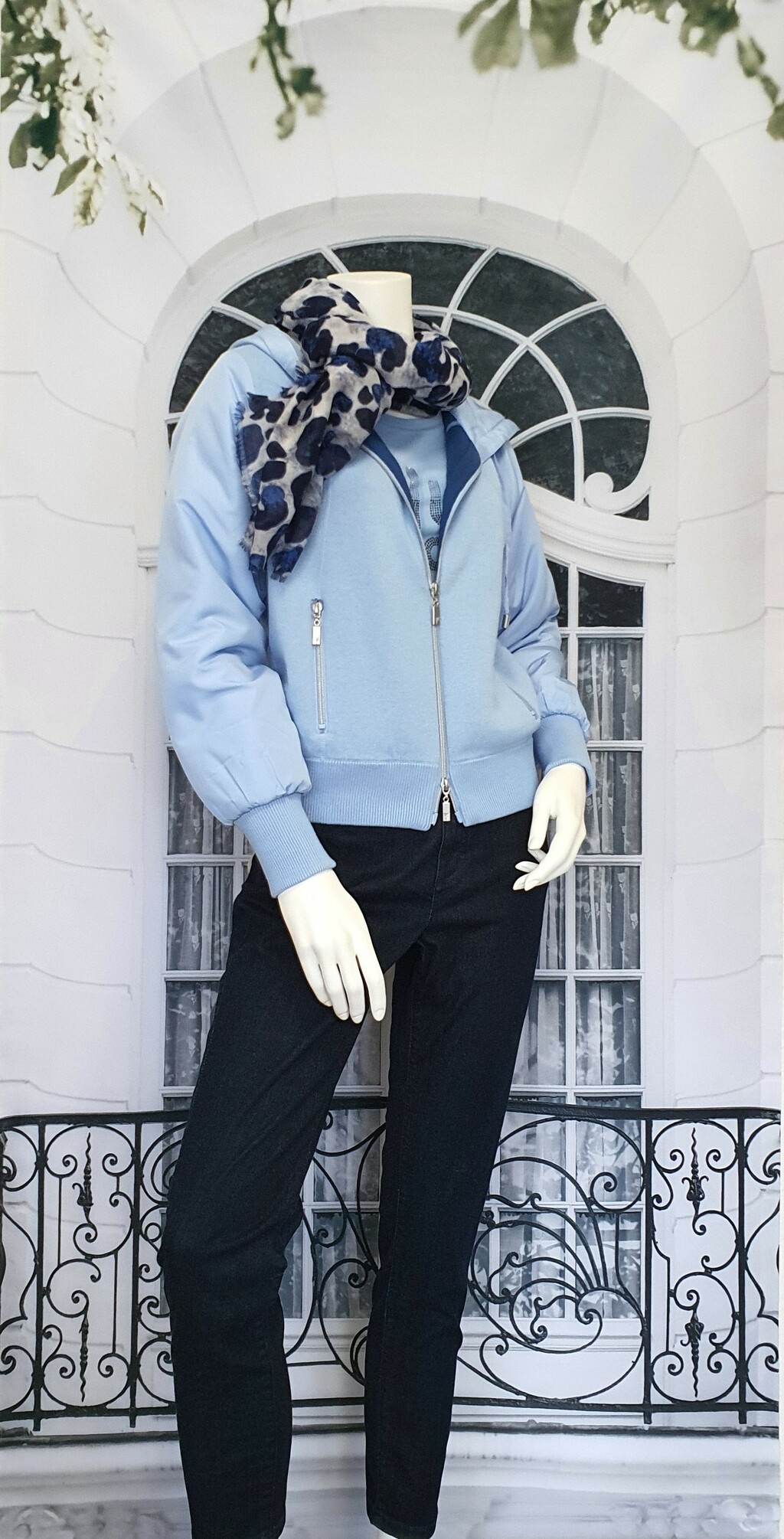 Frühjahr/Sommer 2024 - Sportliche Jacke