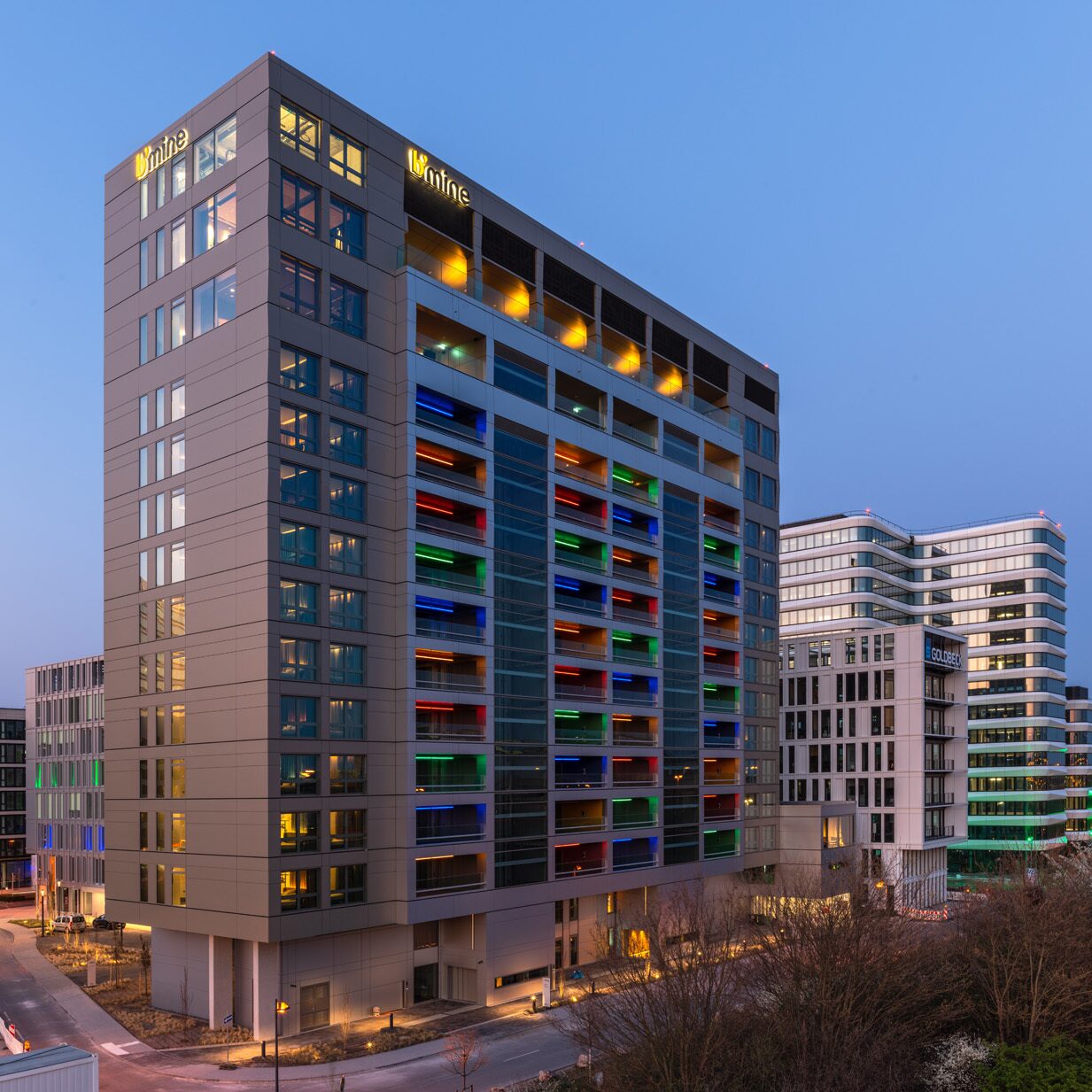 b’mine Frankfurt Airport hotel exterior