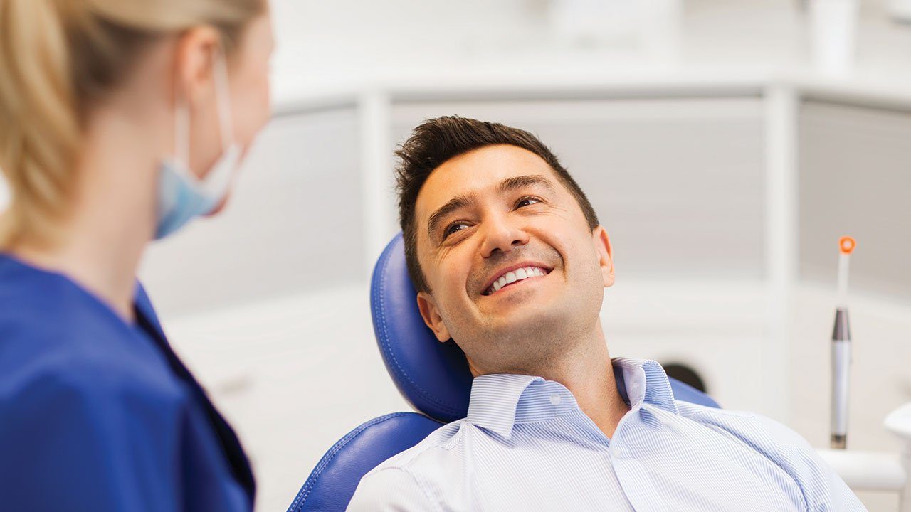 How Can You Pick the Best Dental Implant Specialist?