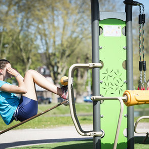 Out&Fit: Sportgeräte aus Edelstahl ...