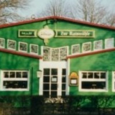 	
Neubau eines Restaurants nach Abbrand (1996)
Umfangreiche Zimmererbeiten mit sichtbarer Dachkonstruktion und Holzfassade