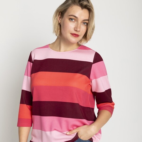 Due F/W 2025 - rosa/rot gestreiftes Oberteil