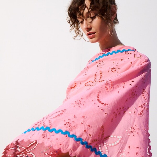 Codello F/S 2026 -  rosa Tuch mit blauen Streifen