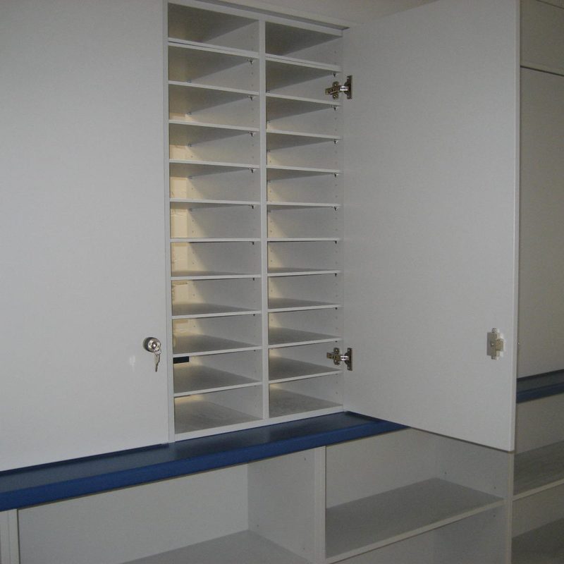 Schrank