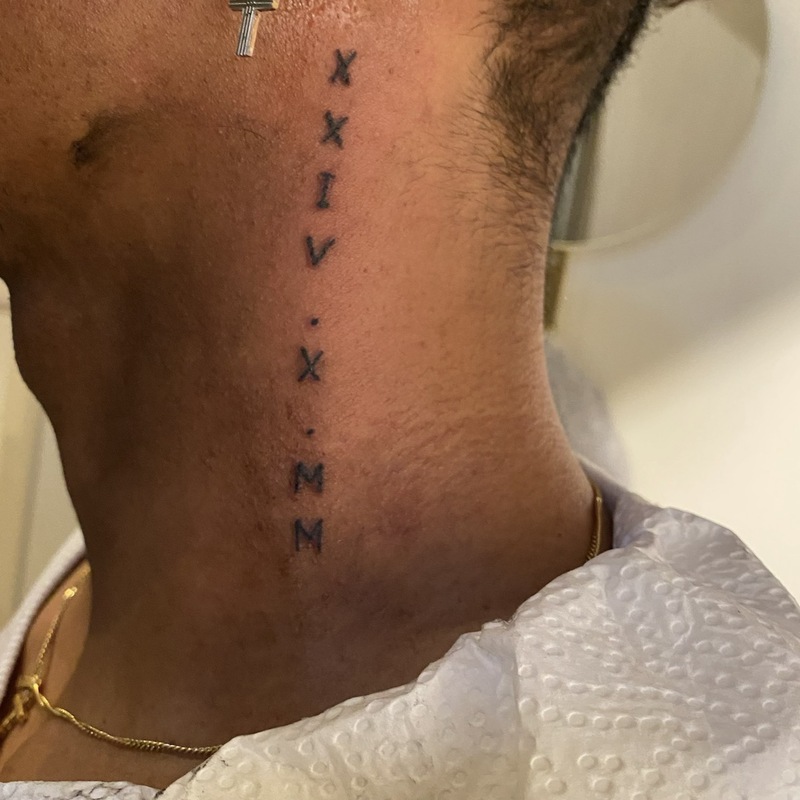  TattooMinimalistisch