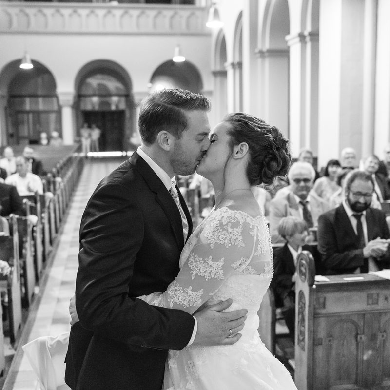 Ja Wort in der Kirche Brautpaar