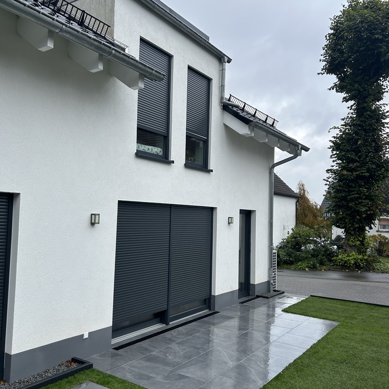 Keramikplatten in grau