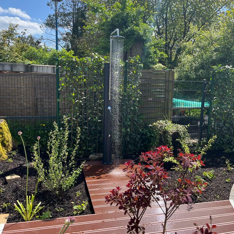 Schöne Bepflanzung Garten