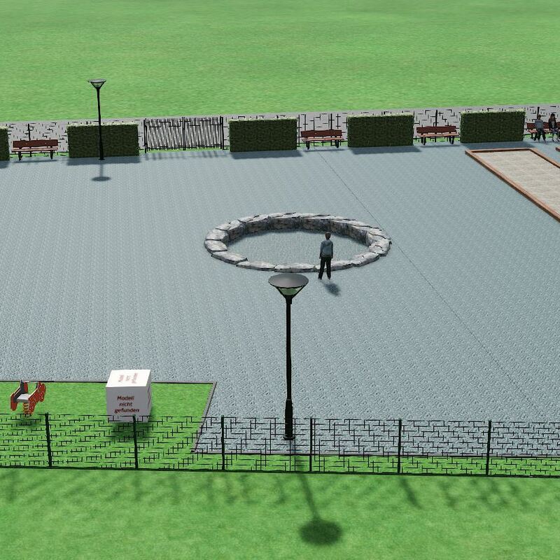 Spielplatz mit Klettergerüst, Rutsche, Schaukel, Basketballkorb und Sitzbänken, umgeben von einem Zaun und Bäumen.