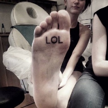 Tattoo unter dem Fuß