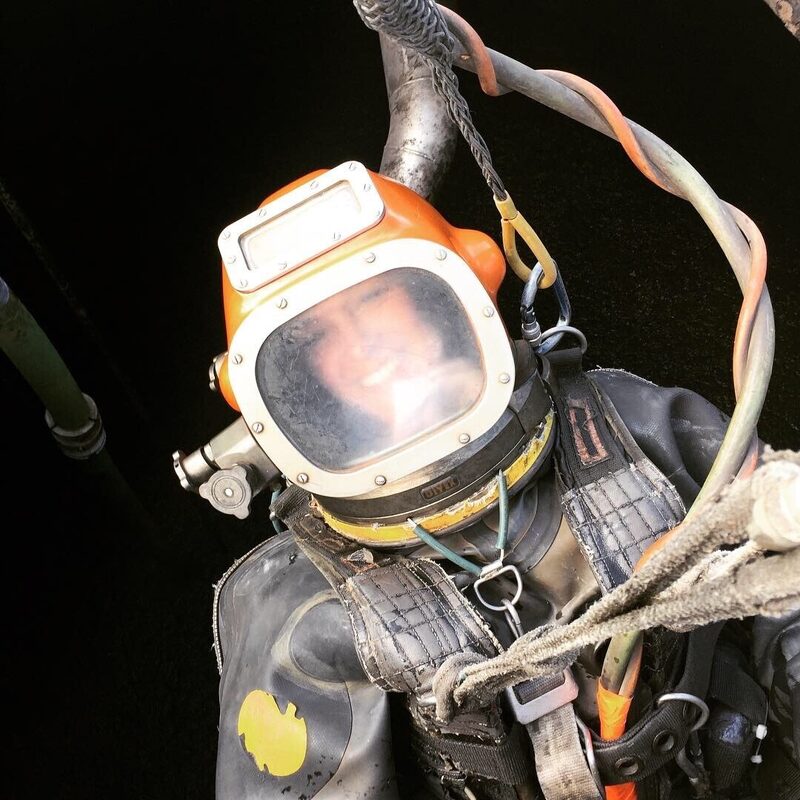 Berufstaucher im Faulturm 